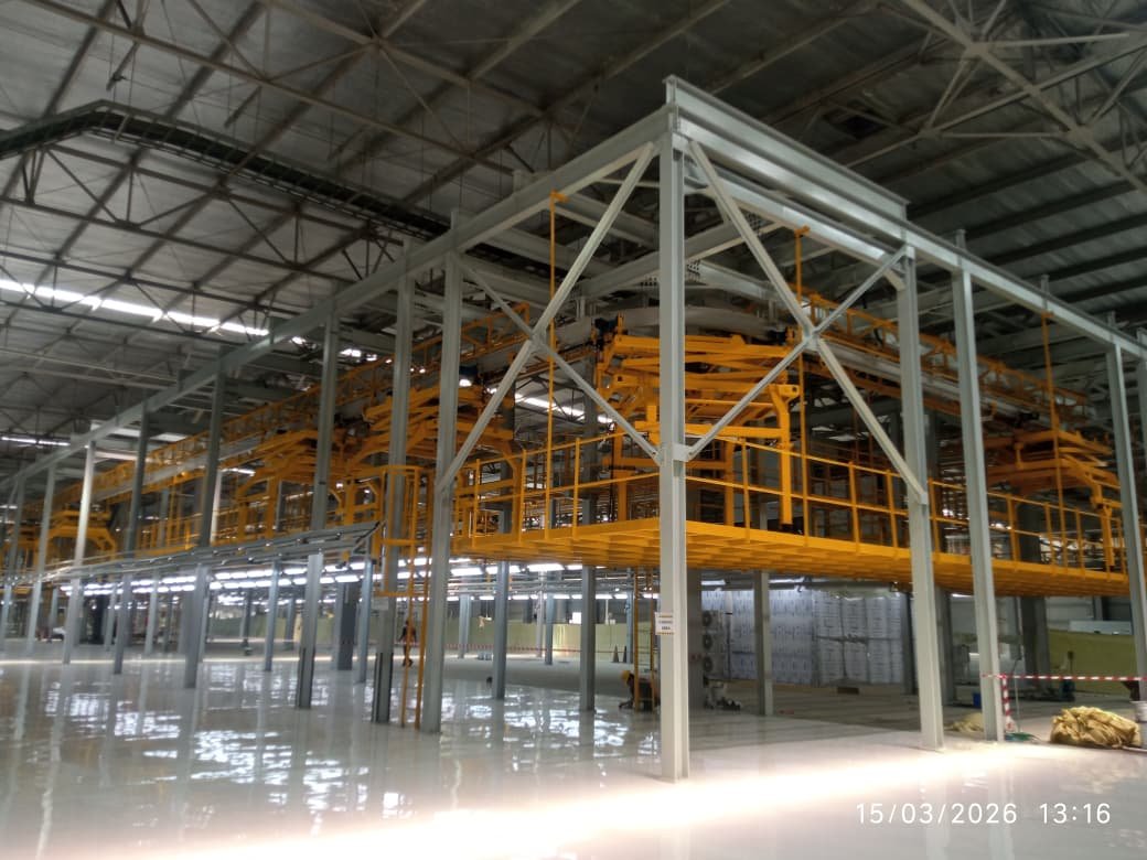 Struktur pendukung di area proyek